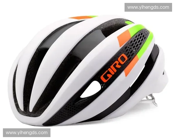 全方位力量评测解析 让你全面了解各类运动装备性能与效果